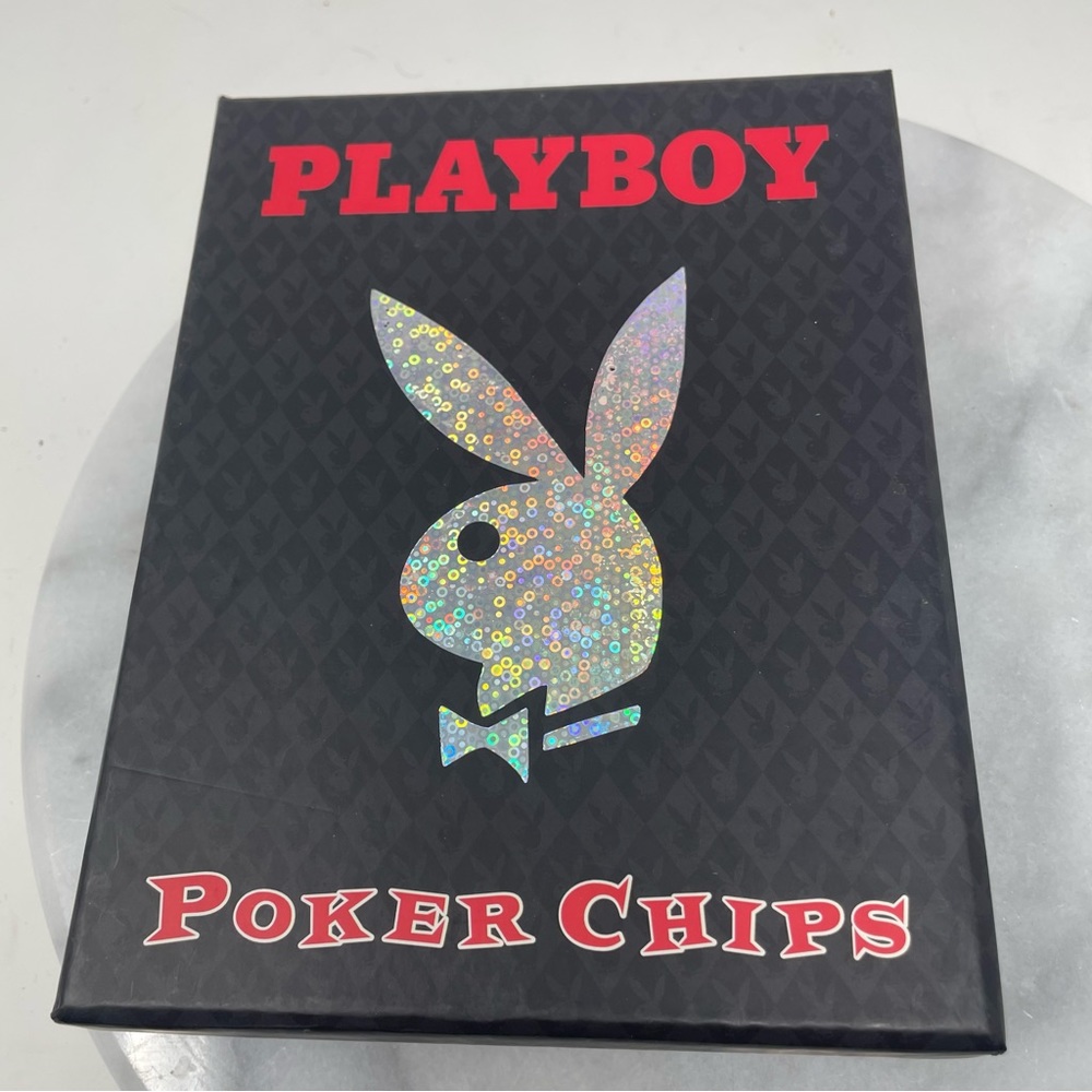 PLAYBOY Boxed Poker Kit - Picture 2 of 11